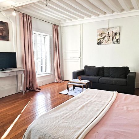 Villa Republique Normandie Liberte 캉 외부 사진